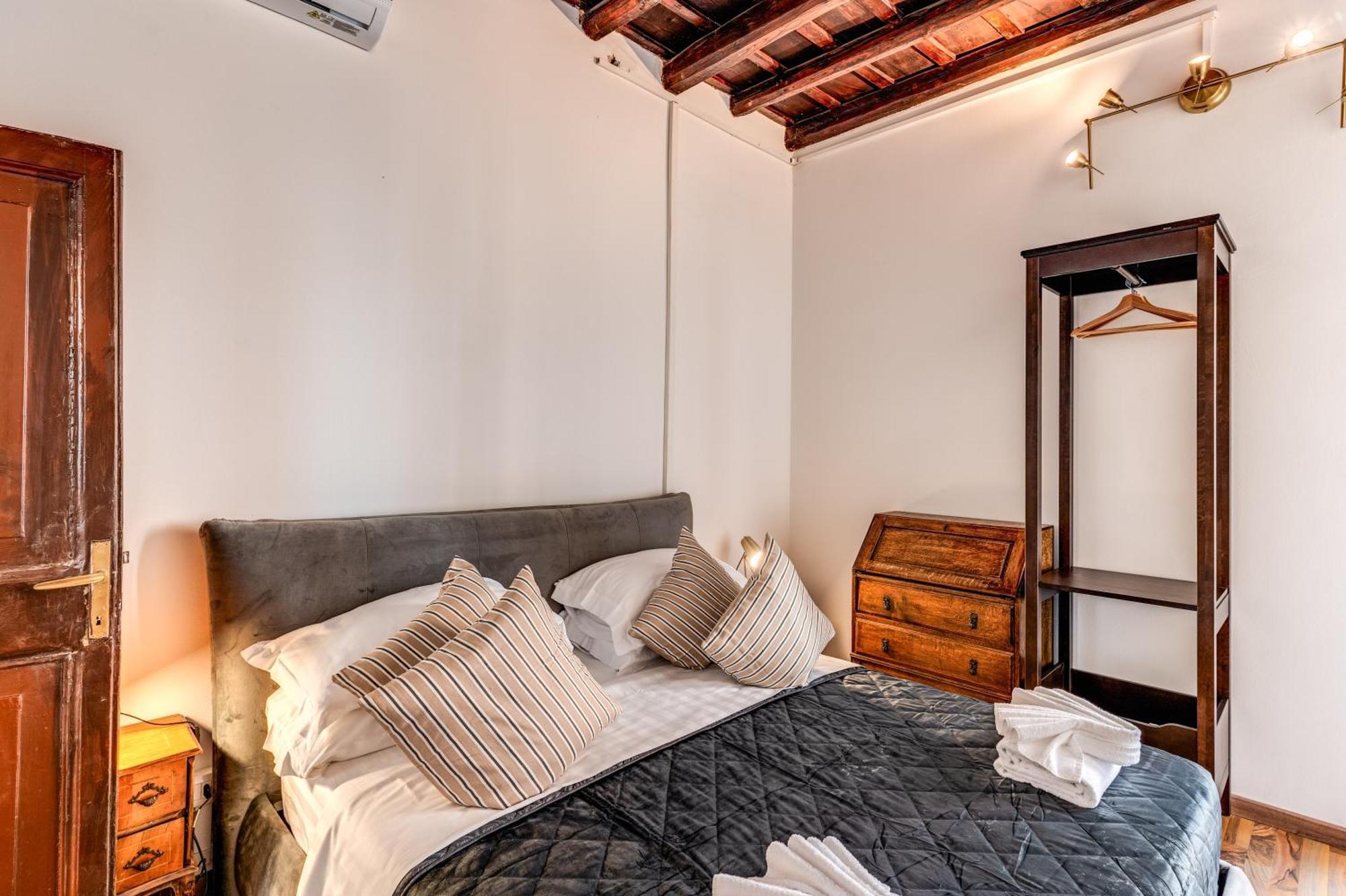 Colonna Suite - Rome Trastevere Extérieur photo